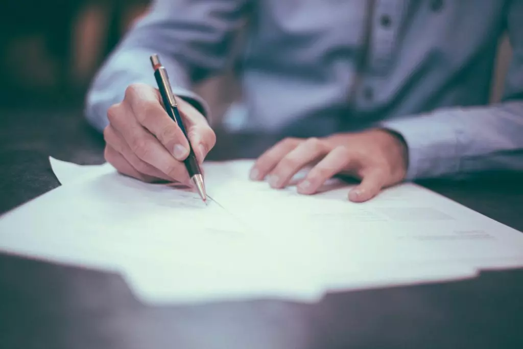 Avocat naturalisation 2024 : Recours après ajournement Naturalisation, faire Appel à un avocat spécialisé en droit des étrangers 5 Avocat naturalisation : avocat spécialisé en droit des étrangers